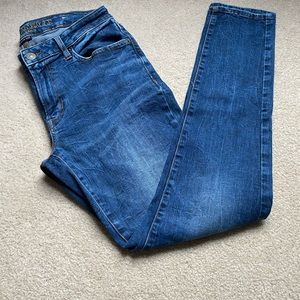 American Eagle Extreme Flex Jeans - Size is 31 x 32